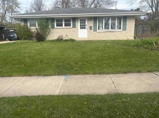 Diane C.'s lawn care services service result