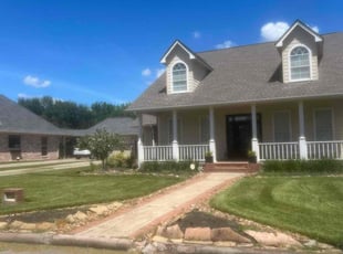 Reginald O.'s lawn care services service result
