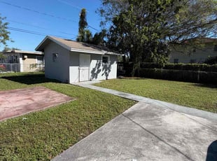 Alisha H.'s turf maintenance service result