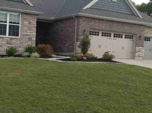 Georgianne G.'s lawn care services service result