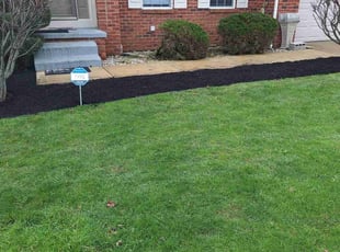 Merna H.'s Garden Maintenance service result