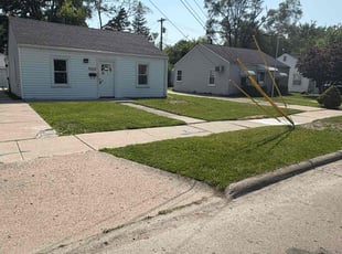Mary L.'s grass maintenance service result