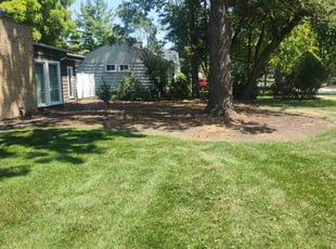 Rachael W.'s Flower Bed Weeding service result