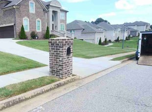 Yulonda A.'s lawn service service result