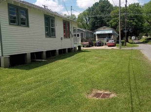 Maria O.'s lawn maintenance service result