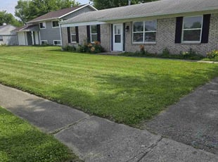 Kerry O.'s grass maintenance service result