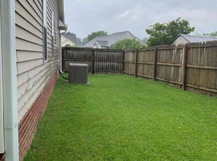 Leslie J.'s grass cutting service result