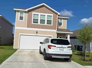 Jennifer M.'s lawn service service result