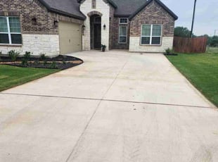 Mitalene T.'s landscaping service result