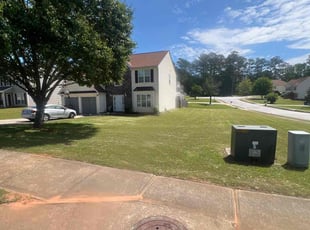 Jasmine J.'s lawn care services service result