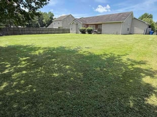 Theresa M.'s lawn service service result