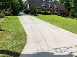 Gabby D.'s grass cutting service result