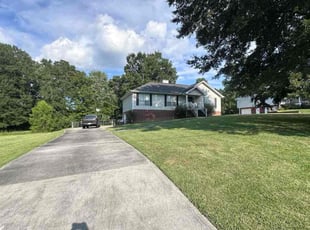 Rebecca S.'s lawn service service result