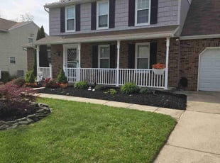 Hailee F.'s lawn care services service result