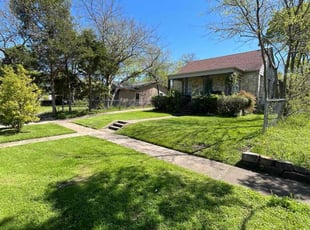 Lo T.'s lawn maintenance service result