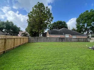 Stacy J.'s lawn care services service result