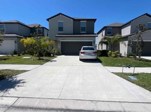 Stephanie D.'s turf maintenance service result