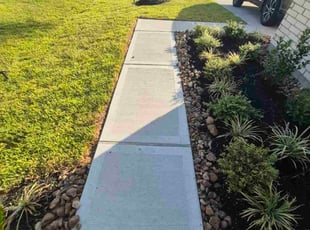 Nakeisha B.'s turf maintenance service result