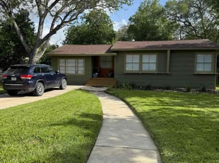 Aaron R.'s grass cutting service result