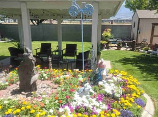 Lisa B.'s lawn care services service result
