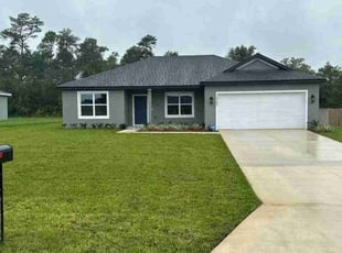 Glynis D.'s grass maintenance service result