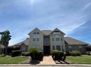 Ariel R.'s turf care service result