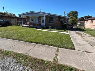 Brittney S.'s grass cutting service result