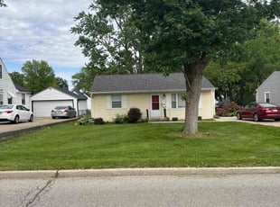 Sara W.'s grass cutting service result