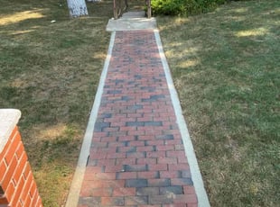 Heather R.'s turf care service result