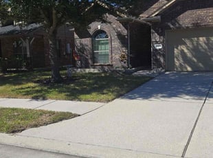 Veronica B.'s lawn care service result