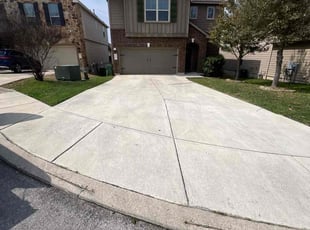 Jason K.'s lawn maintenance service result