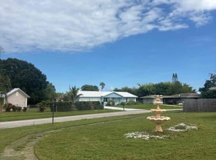 Rebecca W.'s grass maintenance service result