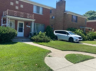 Renee G.'s lawn care service result