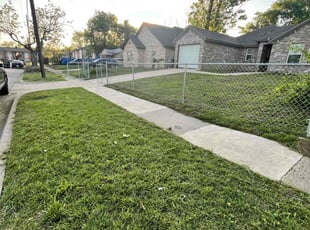Ashlee K.'s grass maintenance service result