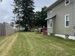 Elaina B.'s lawn maintenance service result