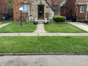 Wyatte R.'s lawn care services service result