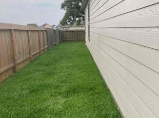 Alexander W.'s lawn care services service result