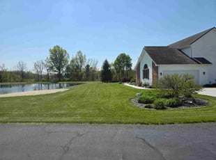 Zac R.'s lawn maintenance service result
