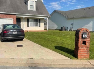 Megan L.'s grass cutting service result
