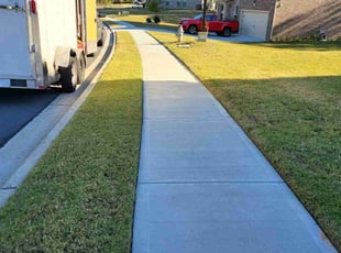 Sonya K.'s lawn care services service result