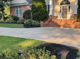 John R.'s lawn care services service result