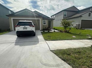 Aakash M.'s lawn maintenance service result