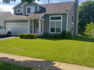 Tara M.'s lawn service service result