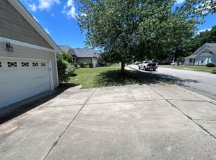 Kristen H.'s lawn maintenance service result