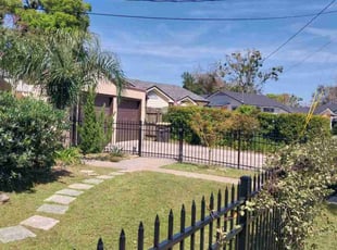 Sally M.'s lawn maintenance service result
