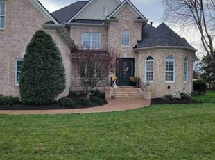 Amanda F.'s grass maintenance service result