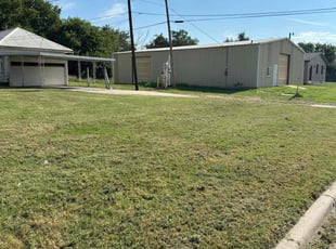 Timothy O.'s lawn maintenance service result