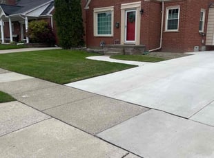 Dennis K.'s lawn service service result