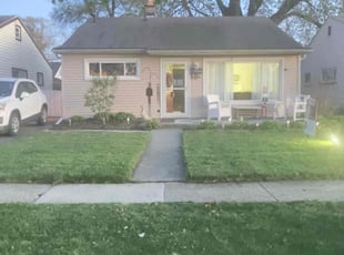 Mary, S.'s lawn care services service result