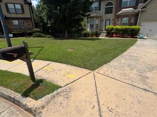 Christina T.'s grass cutting service result